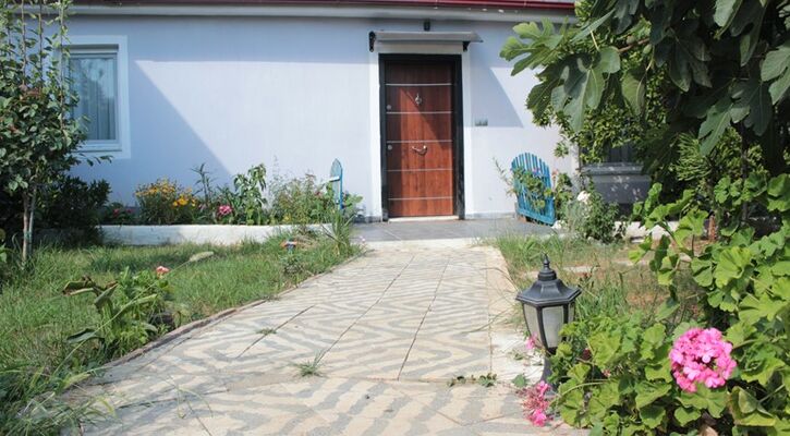 Aloanda House