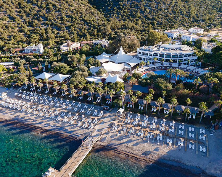 Latanya Park Resort