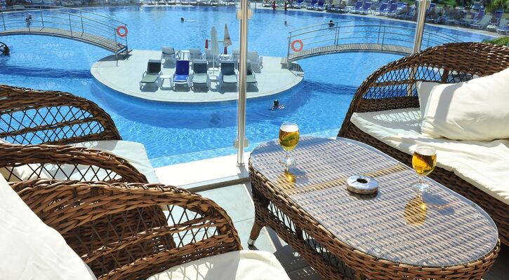 Çenger Beach Resort Hotel