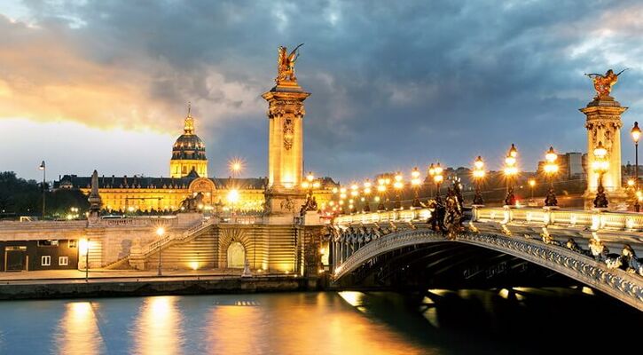 Romantik Paris Turu